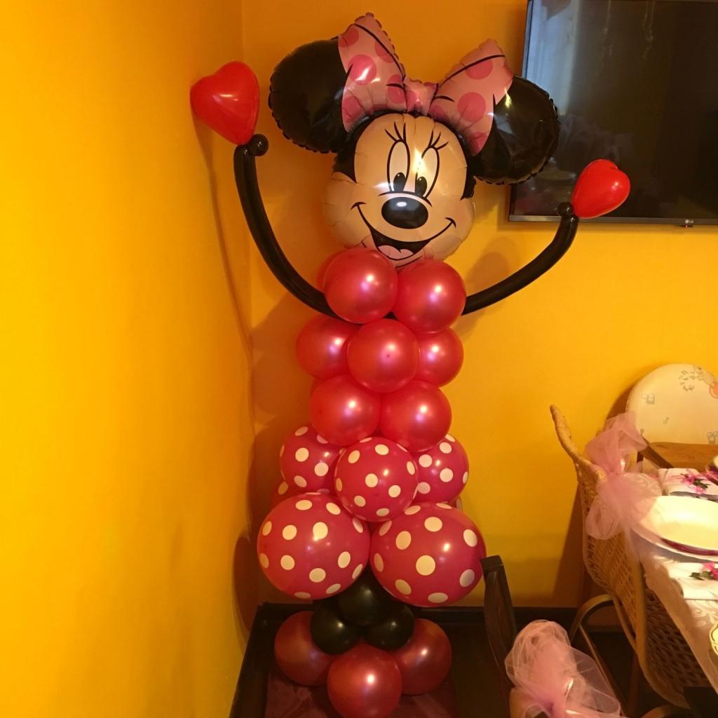 Myszka Minnie z balonów na urodziny