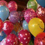 kolorowe balony z helem - bukiet balonowy dla dzieci z balonow z helem