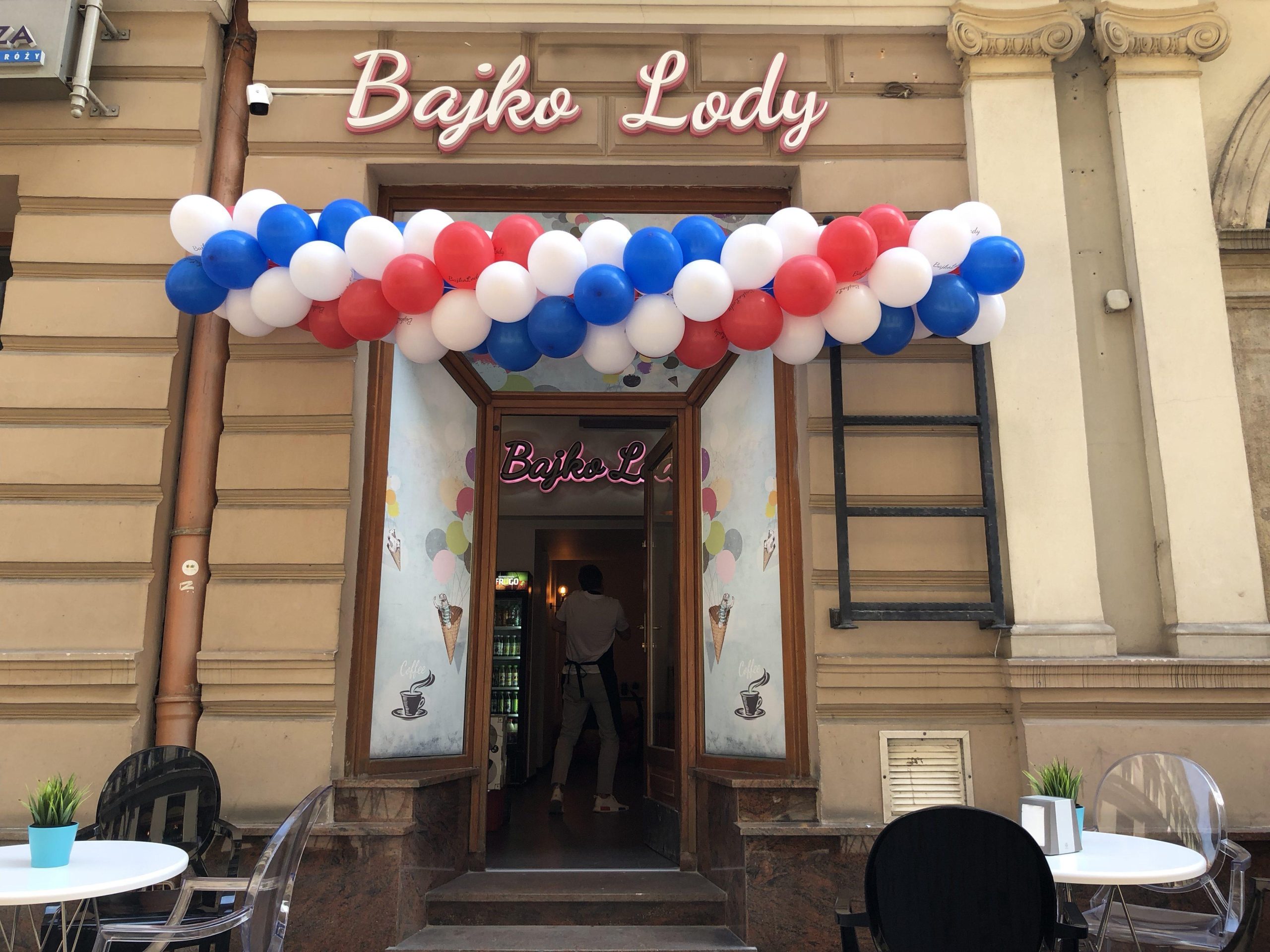 girlanda balonowa Bielsko Biała na otwarcie lodziarni Bajko Lody