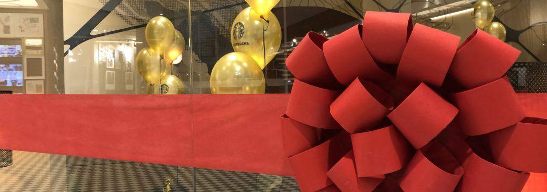Balony na otwarcie Starbucks Warszawa