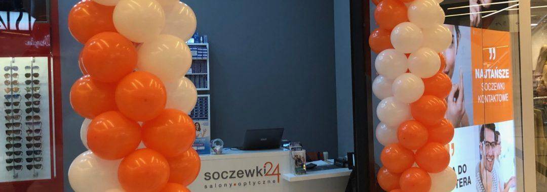 dekoracja balonowa na otwarcie salonu optycznego Soczewki24 w Galeria Katowicka