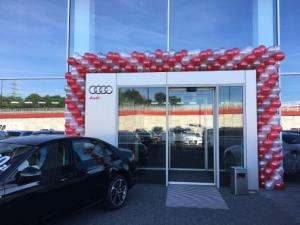 brama z balonów Audi Gliwice