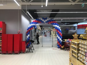 brama balonowa Carrefour