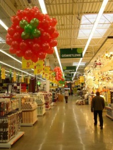 dekoracja balonami marketu (1)      