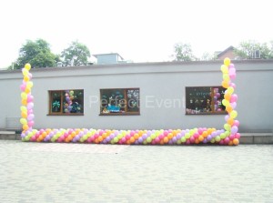 dekoracja balonami sceny   