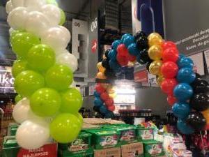 dekoracja-balonami-sposobem-na-promocje-produktow-wspracie-sprzedazy